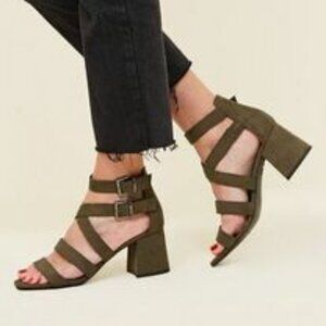 New Look Olive Suede Look Block Heel - NWOT